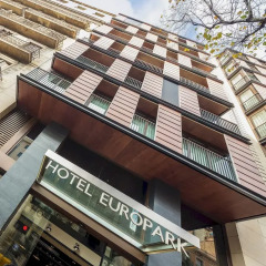 Отель Europark вид на фасад