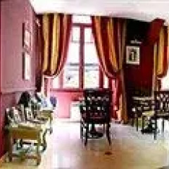 Hotel Cardinal спортивное сооружение