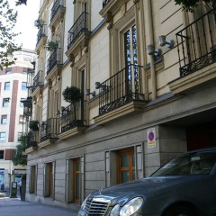 Отель Adler парковка
