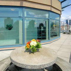 Отель GEC Granville Suites Downtown балкон