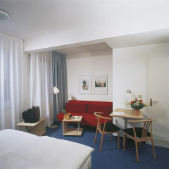 Enjoy Hotel Berlin City Messe комната для гостей