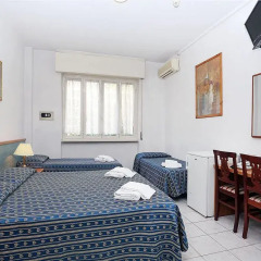 Отель Albergo Athena 3* Стандартный номер с различными типами кроватей фото 3