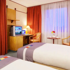 Гостиница Park Inn Великий Новгород комната для гостей фото 3
