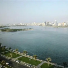 Отель Corniche Al Buhaira Hotel ОАЭ, Шарджа - отзывы, цены и фото номеров - забронировать отель Corniche Al Buhaira Hotel онлайн пляж фото 2