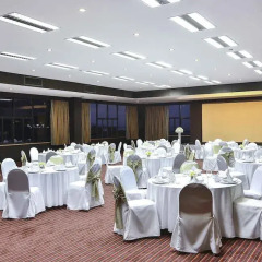 Sunbeam Hotel Pattaya банкетный зал фото 2