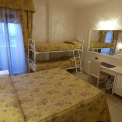 Diplomat Palace Hotel комната для гостей фото 4