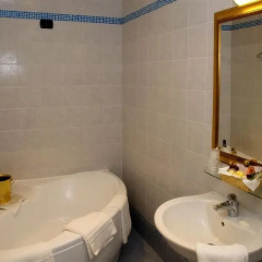 Отель Casa Santa Maria Formosa Италия, Венеция - отзывы, цены и фото номеров - забронировать отель Casa Santa Maria Formosa онлайн ванная фото 2