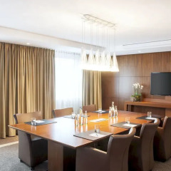 Hotel NH Düsseldorf City Nord конференц-зал фото 2