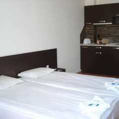 Отель Happy Aparthotel&Spa комната для гостей фото 2