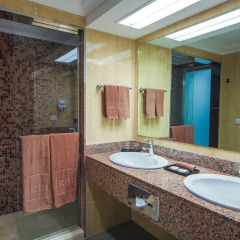 Отель Riu Cancun All Inclusive Мексика, Канкун - 1 отзыв об отеле, цены и фото номеров - забронировать отель Riu Cancun All Inclusive онлайн ванная