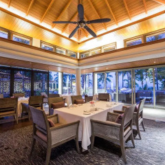 Отель Trisara Villas & Residences Phuket обед фото 2