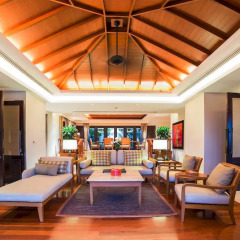 Отель Trisara Villas & Residences Phuket гостиная