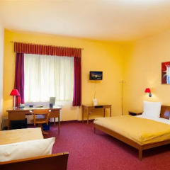 Отель Cloister Inn комната для гостей фото 2