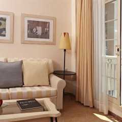 Отель Vanity Suite & Spa 16+ by VIVA 4* Люкс Премиум с различными типами кроватей