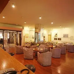 Ionis Hotel