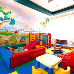 Andaman Beach Suites Hotel закрытая детская игровая площадка