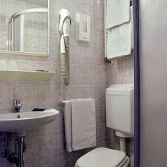 Moderno Hotel ванная