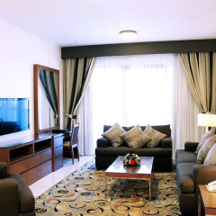 Golden Sands Hotel Apartments гостиная