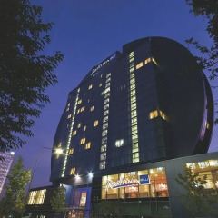 Radisson Blu Hotel, Frankfurt вид на фасад фото 6