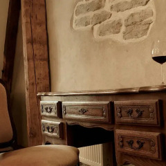 CRU Hotel сейф в номере