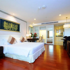 Отель Centre Point Silom 4* Номер Делюкс