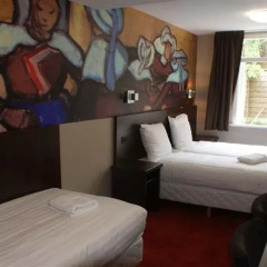 Hotel Van Gogh детские мероприятия