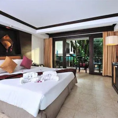 Отель Patong Bay Garden Resort 3* Номер Делюкс с различными типами кроватей фото 2