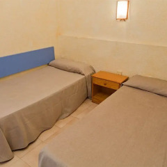 OK Hotel Bay Ibiza комната для гостей