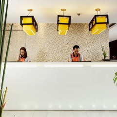 Отель La Flora Resort Patong ресепшен