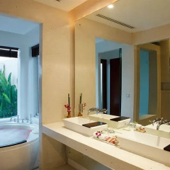 Отель La Flora Resort Patong раковина ванной комнаты