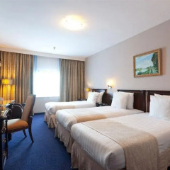 Отель Best Western Plus Blue Square 4* Стандартный номер с различными типами кроватей