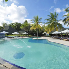 Отель Paradise Island Resort & Spa бассейн фото 3