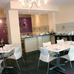 Westville Hotel питание