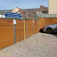 Отель Seabreeze Guest House парковка