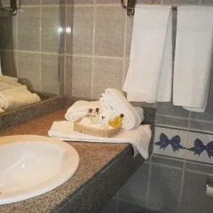 La Perla Hotel ванная