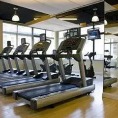 Отель Avenue Suites фитнесс-зал