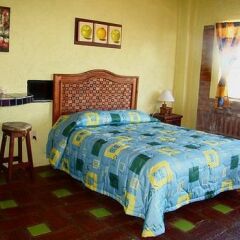 Отель Old Mazatlan Inn комната для гостей фото 2