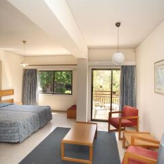 Отель Sofianna Resort & Spa Кипр, Пафос - отзывы, цены и фото номеров - забронировать отель Sofianna Resort & Spa онлайн комната для гостей фото 5