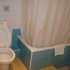 Отель Hostal Rembrandt Испания, Барселона - отзывы, цены и фото номеров - забронировать отель Hostal Rembrandt онлайн ванная фото 2