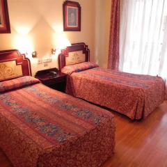 Hotel Reina Ana María комната для гостей фото 2