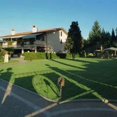 Отель Resort Nando Al Pallone Виторкиано парковка