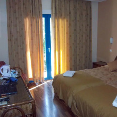 Plaza non-smoking Hotel комната для гостей