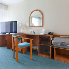 Marins Park Hotel Novosibirsk 4* Стандартный номер с разными типами кроватей фото 2
