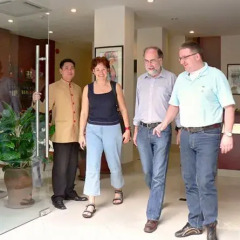 Отель Zenith Hotel Вьетнам, Ханой - отзывы, цены и фото номеров - забронировать отель Zenith Hotel онлайн городской автобус