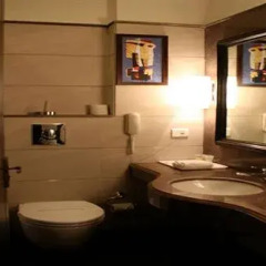 Green Valley(Nehru Place) - Boutique Hotel ванная