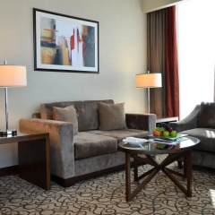 Отель Khalidiya Palace Rayhaan by Rotana комната для гостей фото 2