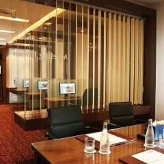 Отель Khalidiya Palace Rayhaan by Rotana деловой центр
