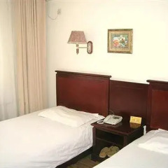 Отель Beijing Qinglian Furun Hotel Niujie Branch Китай, Пекин - отзывы, цены и фото номеров - забронировать отель Beijing Qinglian Furun Hotel Niujie Branch онлайн комната для гостей фото 4