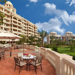 Kempinski Hotel & Residences Palm Jumeirah столовая на открытом воздухе