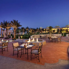 Kempinski Hotel & Residences Palm Jumeirah столовая на открытом воздухе фото 2